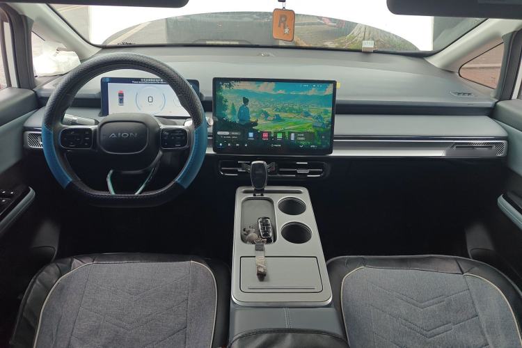 Used AION Y 2023 Plus 610 Enjoy Edition