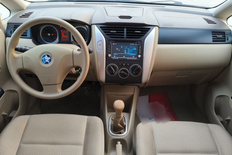 Used Venucia D50 2014 1.6L Manual Splendid Edition
