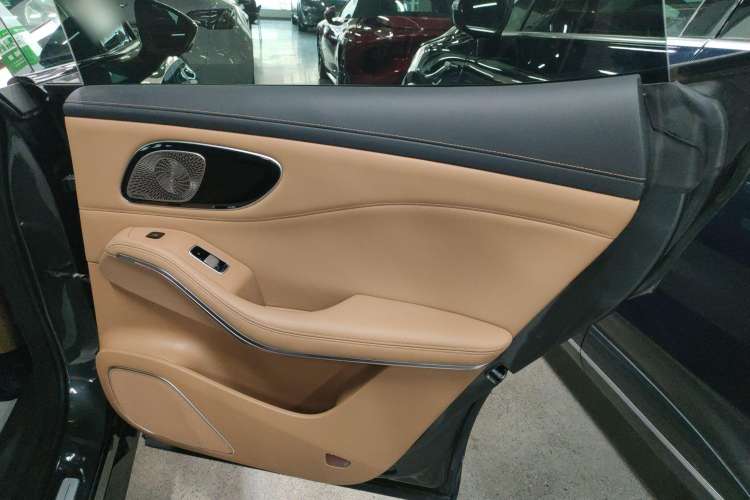 Used Rising R7 2022 Long-Range Advanced Edition