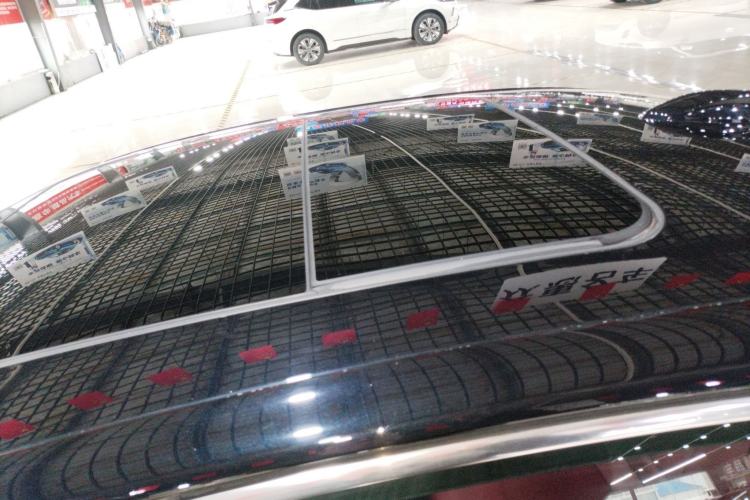 Used Hongqi H5 2025 2.0T Automatic Flag Edition – 500 000 Units Commemorative Version