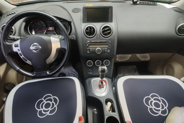 Used Nissan Qashqai 2011 2.0 XV Lea CVT 2WD
