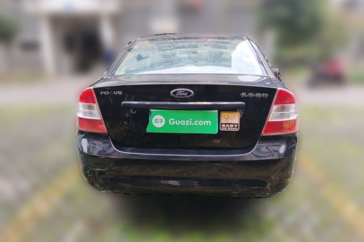 Used Ford Focus 2013 Sedan Classic 1.8L Manual Base Model
