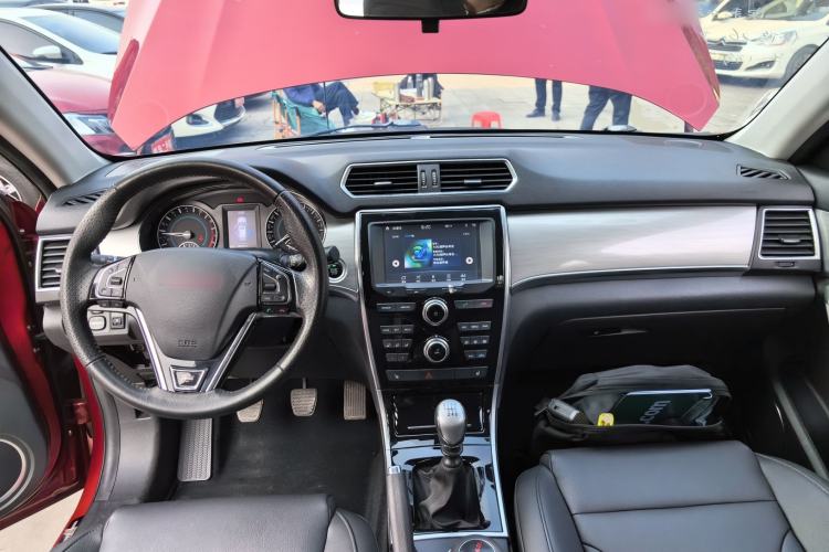 Used Haval H2 2014 1.5T Manual Two-Wheel Drive Elite Edition