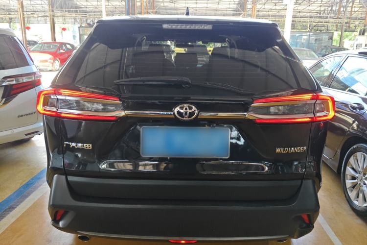 Used Toyota Wildlander 2023 2.0L CVT Two-Wheel Drive Leading Edition
