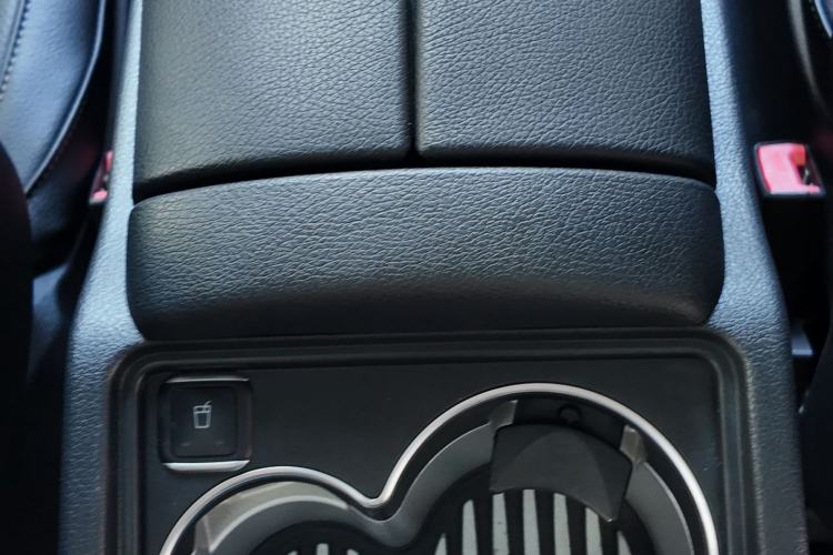 Used Mercedes-Benz V-Class 2018 V 260 Avantgarde Edition China V Interior 2