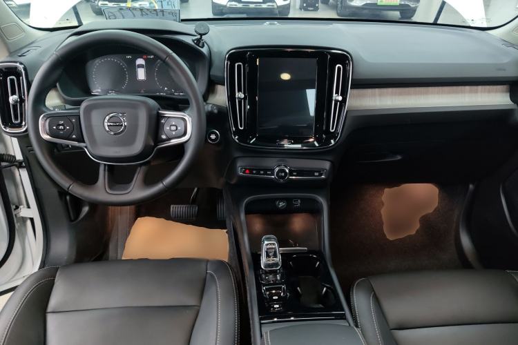 Used Volvo XC40 2020 T4 Four-Wheel Drive Smart Luxury Edition