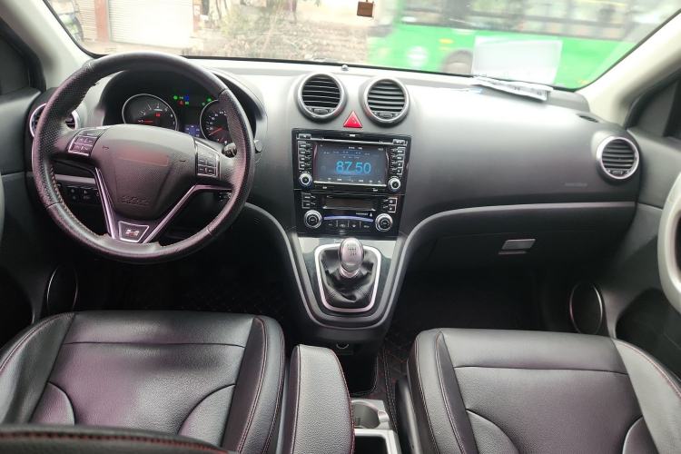 Used Haval H6 2013 Upgraded Model 1.5T Manual Two-Wheel Drive Elite Version