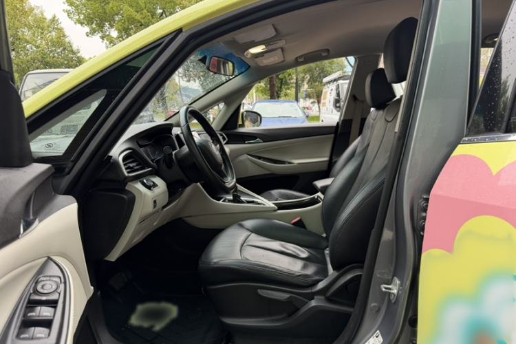 Used Buick GL6 2018 18T 6-Seater Elite Model