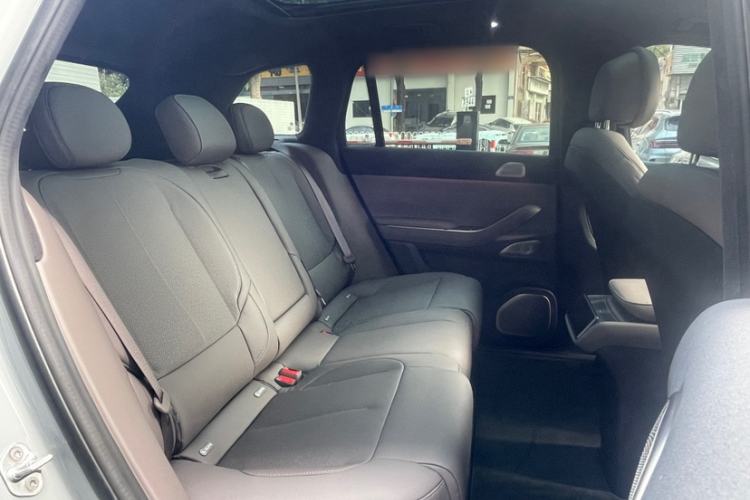 Used Nio ES7 2022 100 kWh Interior 10