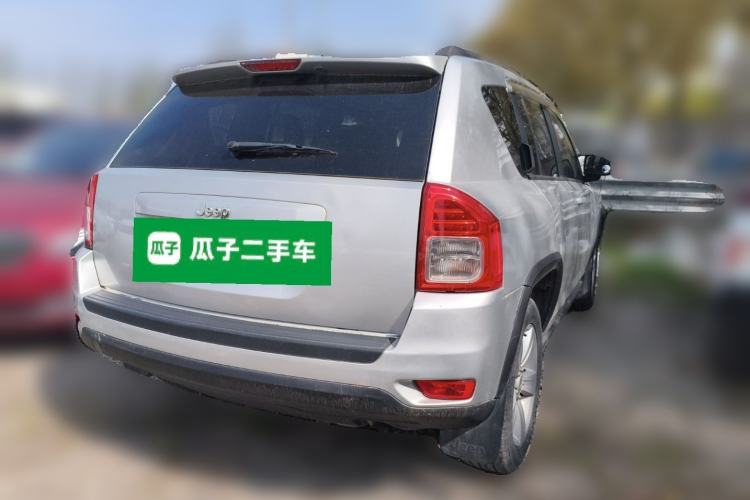 Used Jeep Compass 2011 2.0L two-wheel drive sport version