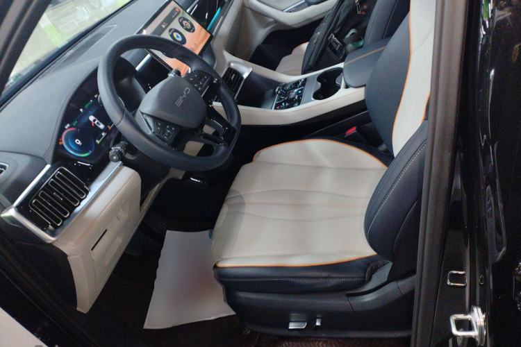 Used BYD Song PLUS New Energy 2023 Champion Edition DM-i 110KM Flagship Model Left Front Seat