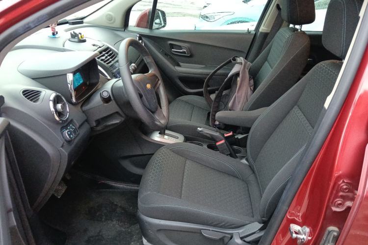 Used Chevrolet Trax 2016 1.4T Automatic Two-Wheel Drive Comfort Version with Sunroof
