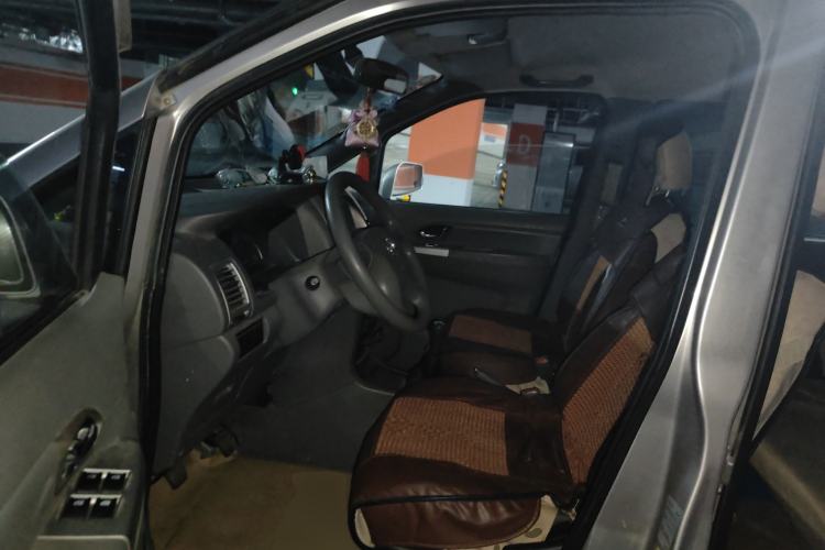 Used Dongfeng Shuaike 2011 1.6L Manual Comfort 7-Seater
