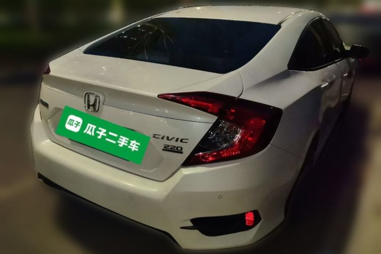 Used Honda Civic 2016 220TURBO CVT Luxury Edition