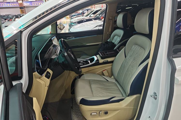 Used Buick GL8 2023 ES Lu Zun Deluxe Model