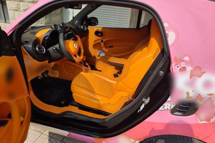 Used smart fortwo 2015 1.0L 52 kW hardtop Dynamic version