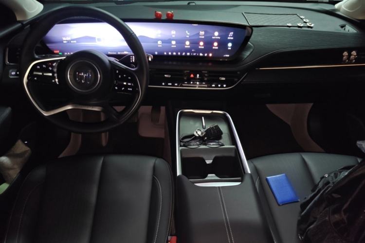 Used Buick LaCrosse 2026 Model 28T Platinum Edition
