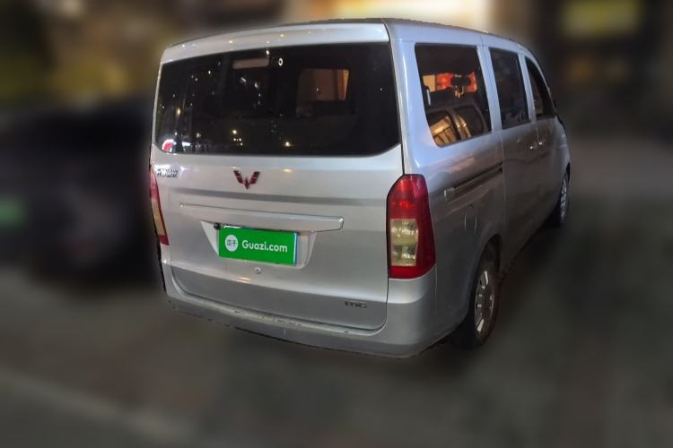 Used Wuling Rongguang V 2016 1.5L Standard Version
