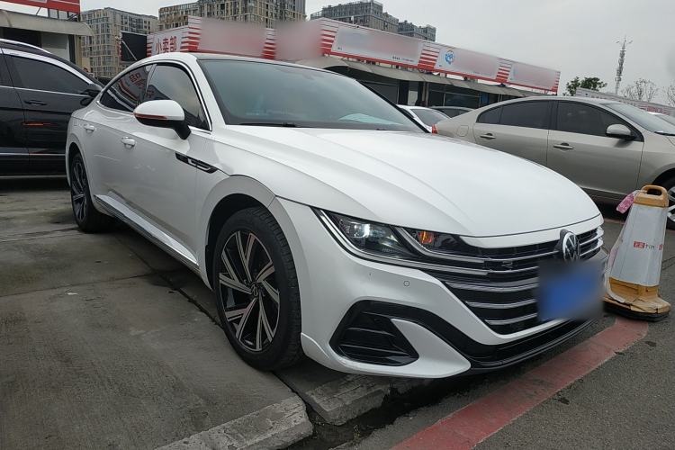 Used Volkswagen FAW-Volkswagen CC 2025 330TSI Ignite All-Inclusive Edition Front Right 45 Deg
