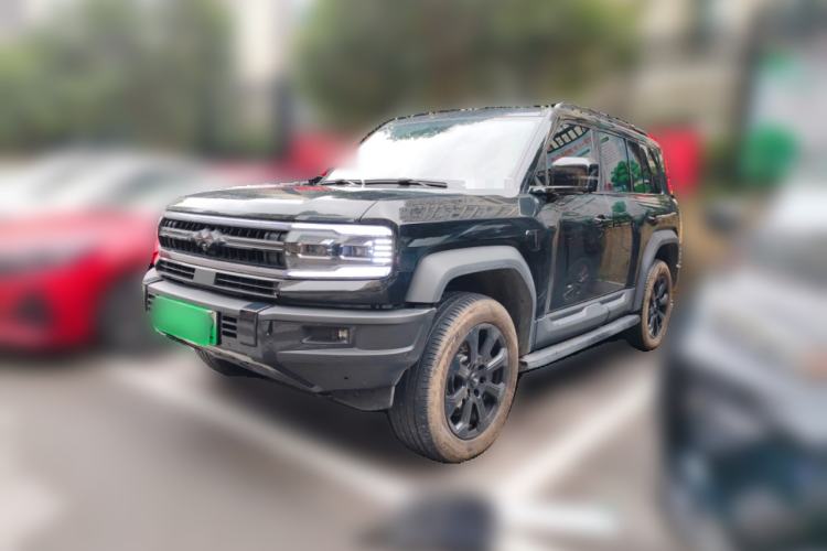 Used Formula Leopard 5 2023 Explore Edition