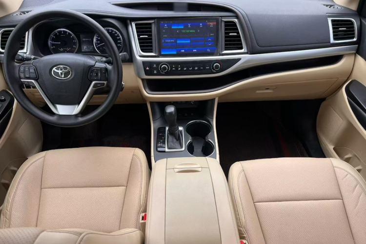 Used Toyota Highlander 2018 2.0T Four-Wheel Drive Elite Edition 7 Seats China VI Standard