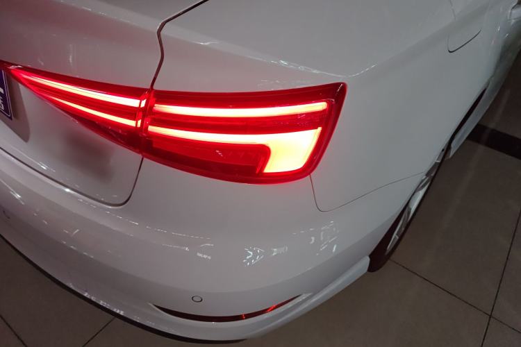 Used Audi A3 2020 Limousine 35 TFSI Fashion Edition China VI Emission Standard