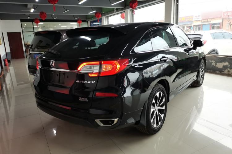 Used Honda Avancier 2017 240TURBO Two-Wheel Drive Comfort Version