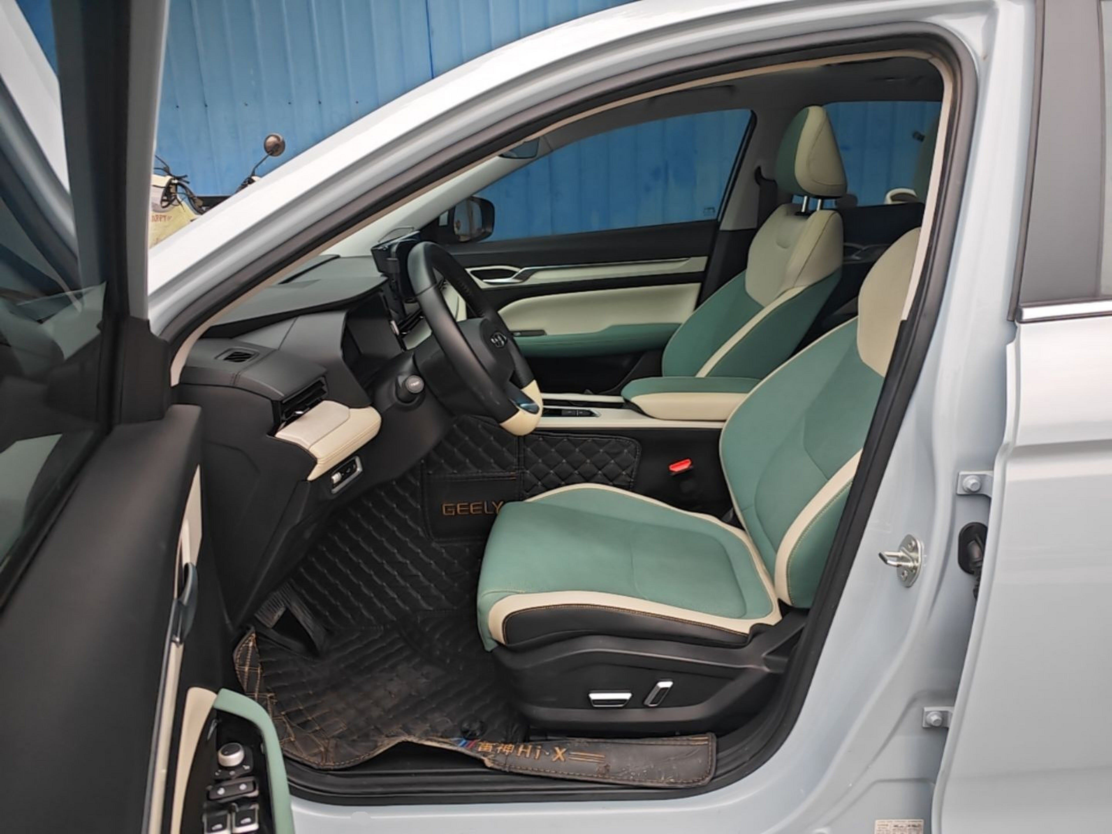 Interior delantero