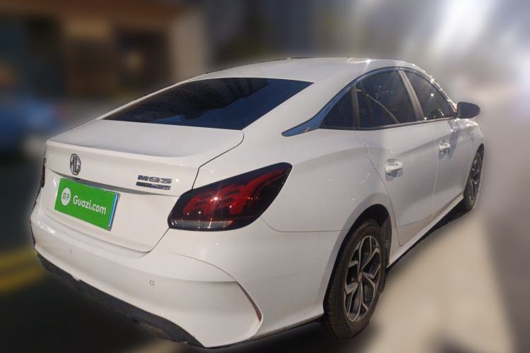 Used MG 5 2022 180 DVVT CVT Youth Style Edition
