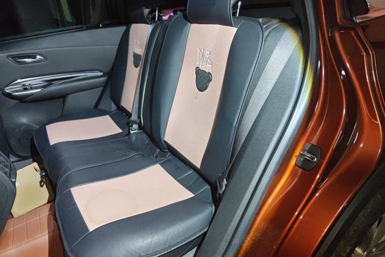 Used Cadillac XT4 2018 28T Two-Wheel Drive Tech Version Left Rear Seat