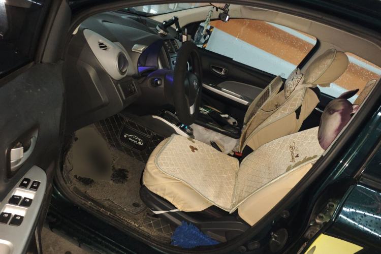 Used CHANGAN Benni E-Star 2021 National Edition Xin Yue Version (Fast-Charging Edition) Lithium Iron Phosphate (31.18 kWh) Left Front Seat