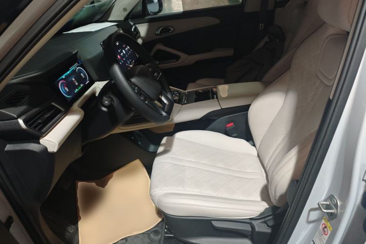 Used BYD Yuan UP 2024 401KM Leading Edition