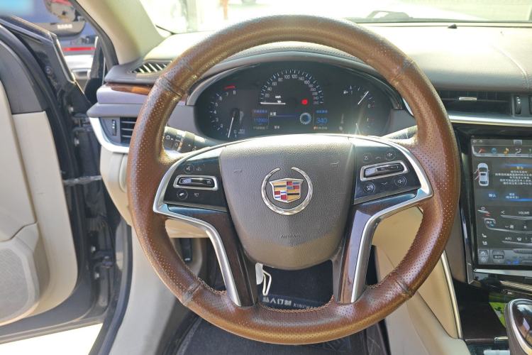 Used Cadillac XTS 2015 28T Elite Model Steering Wheel