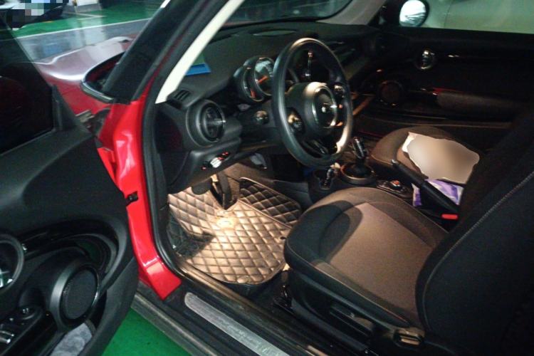 Used MINI 2021 1.5T ONE PLUS Driver Seat