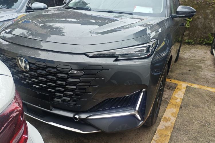 Used Changan UNI-K iDD 2023 Zhidian iDD 1.5T 135km Smart & Fun Model
