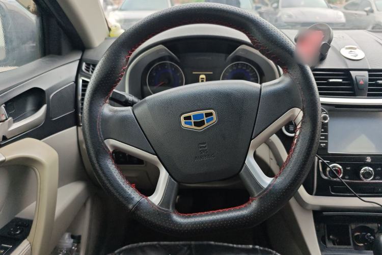 Used Geely Auto Emgrand 2014 Sedan 1.5L Manual Fashion Edition Steering Wheel