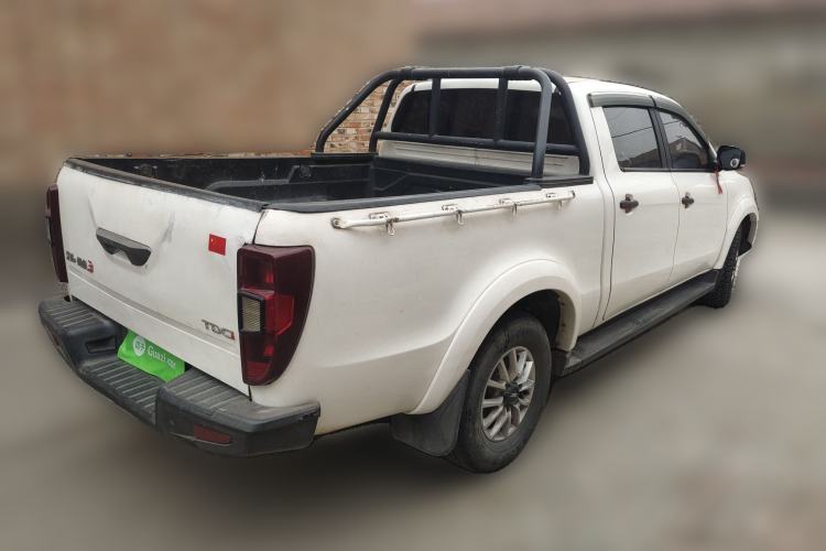 Used JMC Yuhu 3 2018 2.5T Diesel Two-Wheel Drive Advanced Version with Long Wheelbase
