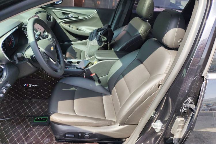 Used Chevrolet Malibu XL 2022 535T Automatic Sport Edition Left Front Seat