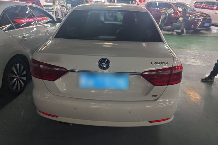 Used Volkswagen Lavida 2013 Revised Version 1.4 TSI DSG Comfort Edition