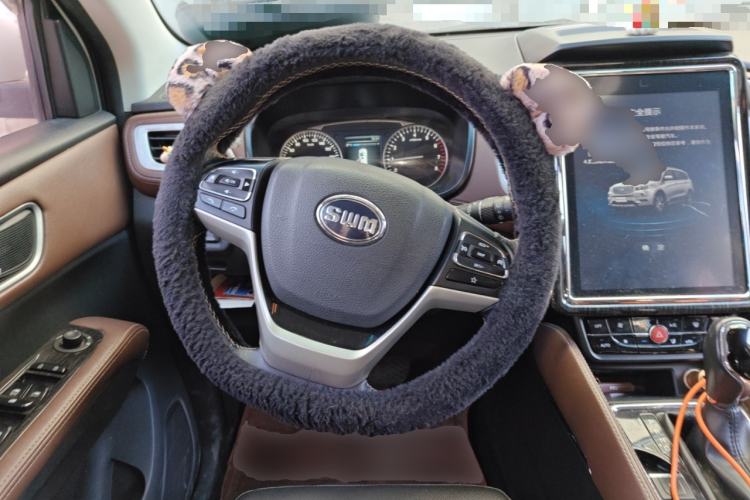 Used SWM X7 2017 1.5T Automatic Smart Enjoyment Version 7 Seats Steering Wheel