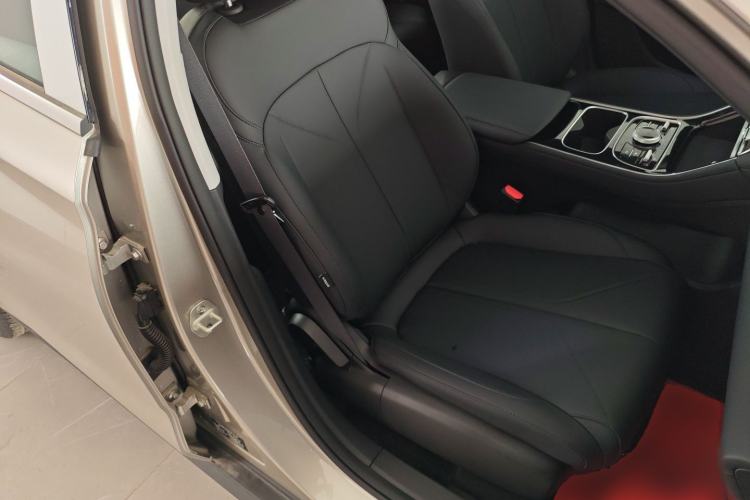 Used Geely Galaxy Galaxy Stellar 6 2026 Model 125km Free-Style Edition