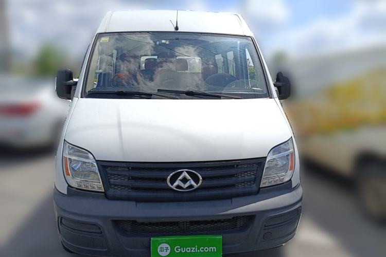 Used SAIC MAXUS Xintu V80 2015 2.5T Manual Aoyuntong Version Short Wheelbase Mid-Roof