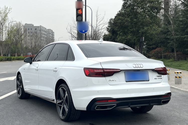 Used Audi A4L 2024 40 TFSI Luxury Dynamic Edition
