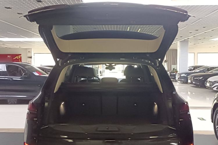 Used BMW X5 2023 xDrive 30Li M Sport Package
