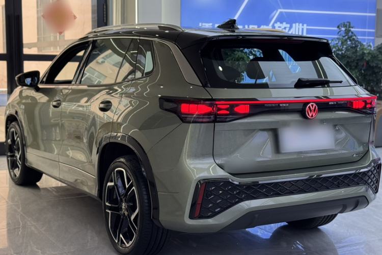 Used Volkswagen Tayron 2025 Tiguan L 380TSI 4Motion Luxury Easy Package Exterior 3