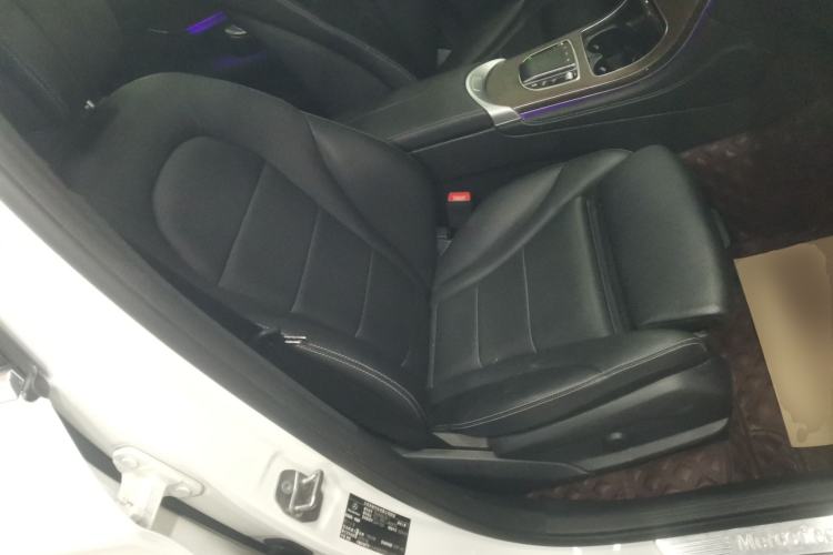 Used Mercedes-Benz GLC 2020 Facelift GLC 300 L 4MATIC Dynamic Edition
