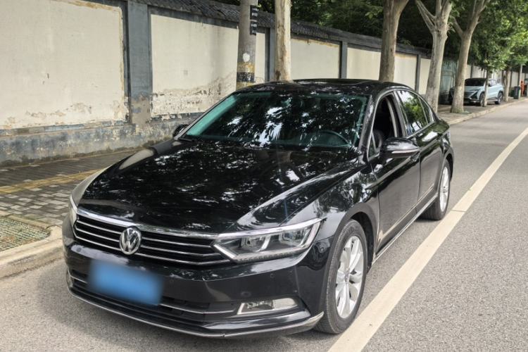 Used Volkswagen Magotan 2019 330TSI DSG Luxury Version China VI Standard
