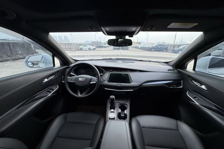 Used Cadillac XT4 2022 28T Two-Wheel Drive Fashion Edition
