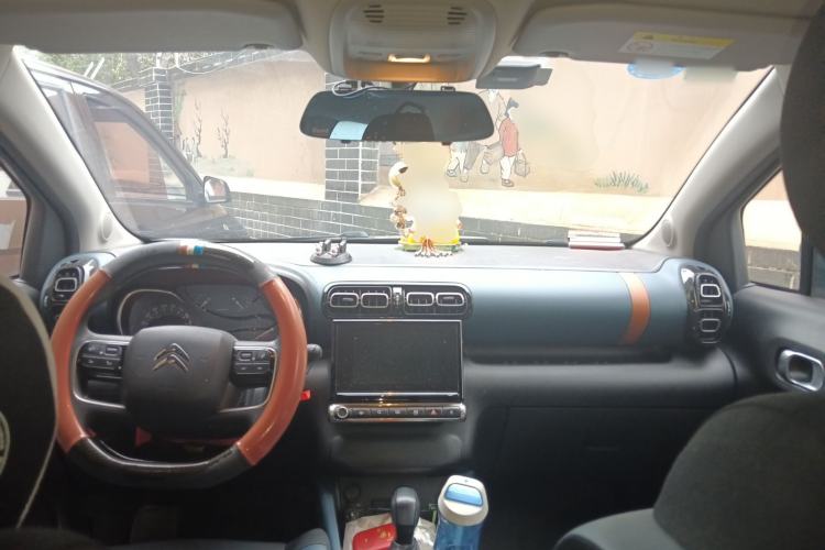 Used Citroen C4 AIRCROSS Yunyi 2018 230THP Automatic Elysee Edition Center Console