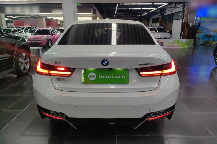 Used BMW i3 2025 eDrive 35 L
